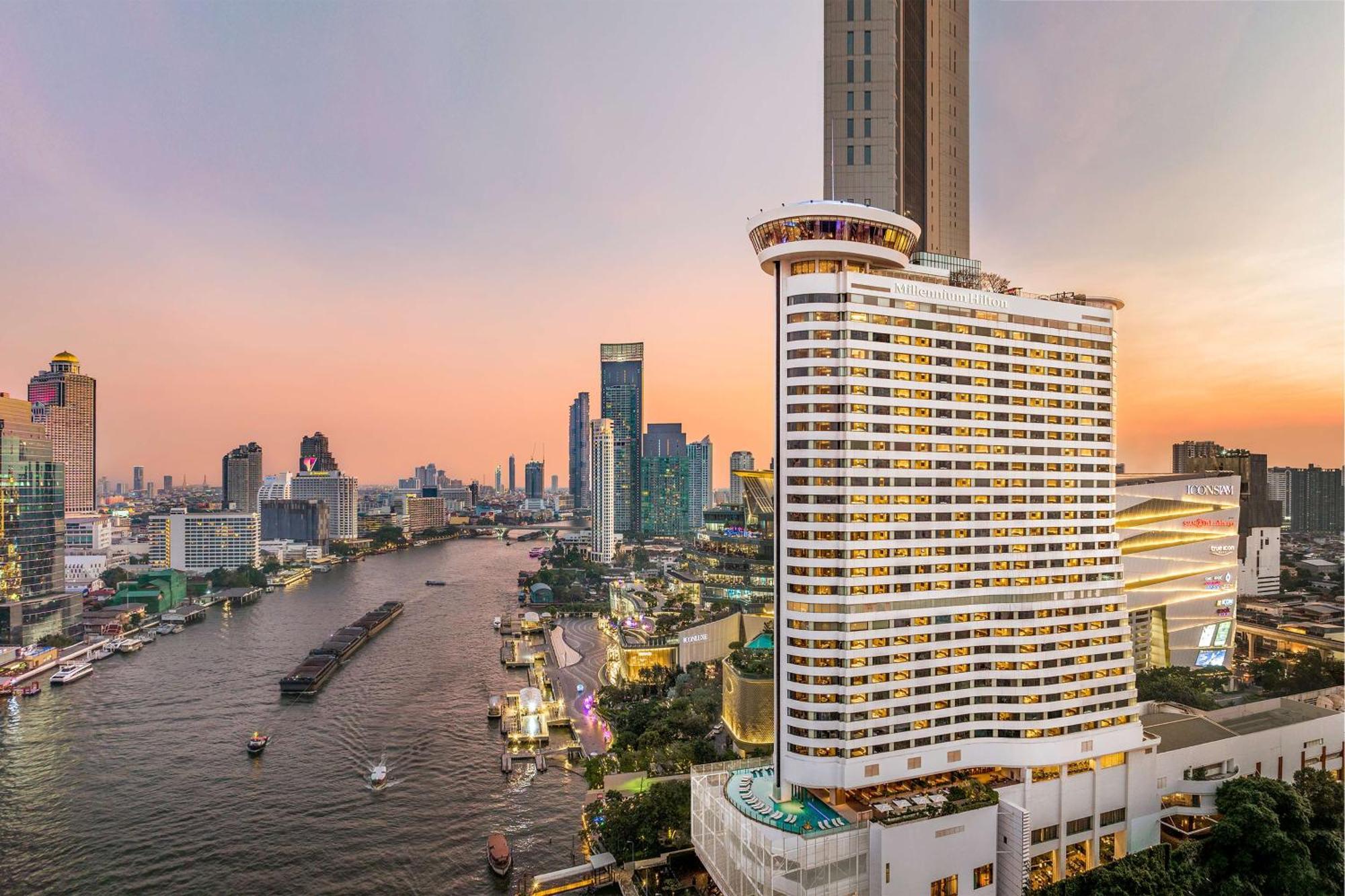 ОТЕЛЬ MILLENNIUM HILTON BANGKOK БАНГКОК 5* (Таиланд) - от 12479 RUB | NOCHI